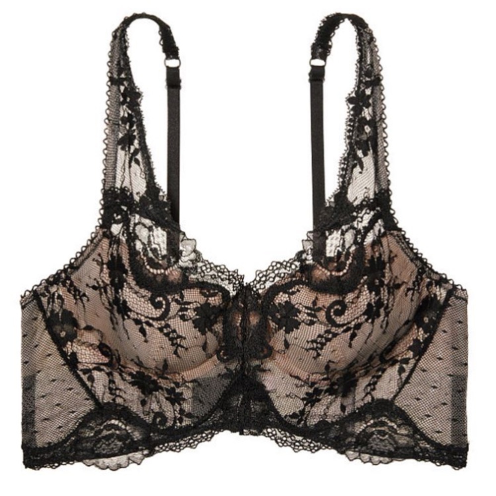 Victoria's Secret fabulous lace bra